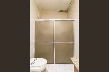 Casa à venda com 250m², 3 quartos e 8 vagasBanheiro Social