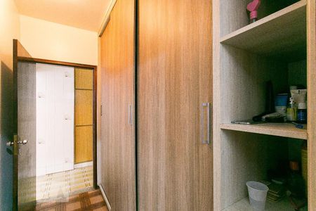 Casa à venda com 250m², 3 quartos e 8 vagasSuíte