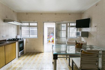 Casa à venda com 250m², 3 quartos e 8 vagasCozinha