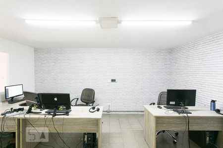 Casa à venda com 250m², 3 quartos e 8 vagasGaragem - Sala 2