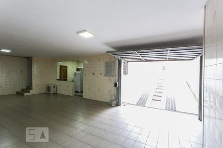 Casa à venda com 250m², 3 quartos e 8 vagasGaragem