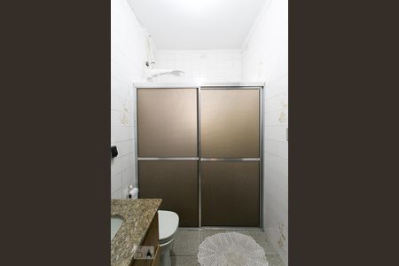 Casa à venda com 250m², 3 quartos e 8 vagasBanheiro da Suíte