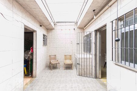 Casa à venda com 250m², 3 quartos e 8 vagasÁrea Externa