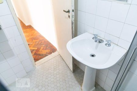 Banheiro de apartamento para alugar com 2 quartos, 68m² em Flamengo, Rio de Janeiro