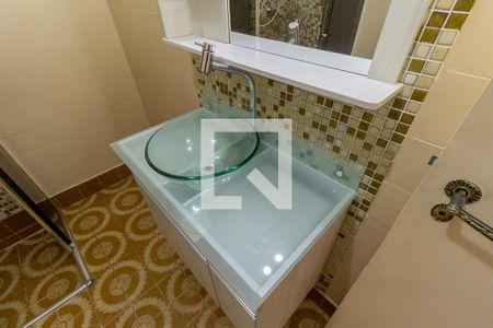 Casa à venda com 240m², 3 quartos e 2 vagas Casa à venda com 240m², 3 quartos e 2 vagasBanheiro 1.2