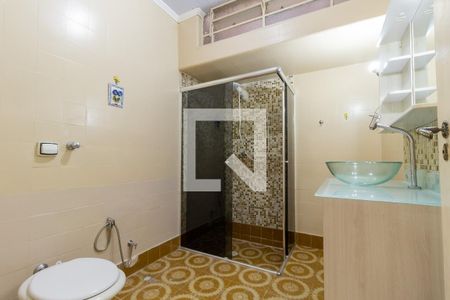Casa à venda com 240m², 3 quartos e 2 vagas Casa à venda com 240m², 3 quartos e 2 vagasBanheiro 1.1