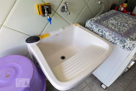 Casa à venda com 520m², 5 quartos e 5 vagas Casa à venda com 520m², 5 quartos e 5 vagasÁrea de Serviço