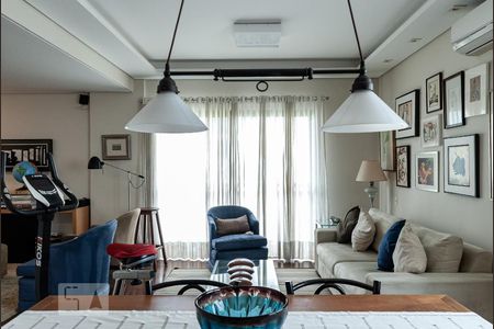 Sala de apartamento à venda com 3 quartos, 140m² em Moema, São Paulo