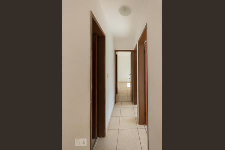 Corredor de apartamento à venda com 3 quartos, 70m² em Pechincha, Rio de Janeiro