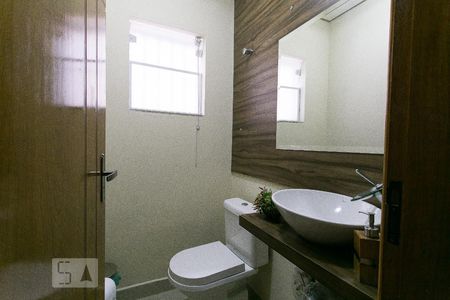 Casa à venda com 298m², 3 quartos e sem vagaLavabo