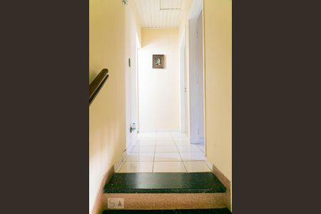 Casa à venda com 120m², 2 quartos e 2 vagas Casa à venda com 120m², 2 quartos e 2 vagasCorredor