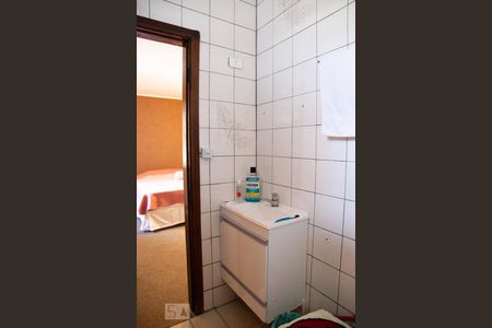 Casa para alugar com 224m², 4 quartos e 3 vagas Casa para alugar com 224m², 4 quartos e 3 vagasSuíte - banheiro