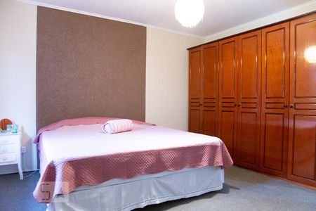 Casa para alugar com 224m², 4 quartos e 3 vagas Casa para alugar com 224m², 4 quartos e 3 vagasSuíte