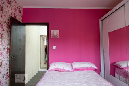 Casa para alugar com 224m², 4 quartos e 3 vagas Casa para alugar com 224m², 4 quartos e 3 vagasQuarto 1