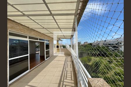 Apartamento à venda com 204m², 3 quartos e 3 vagasVaranda e Terraço