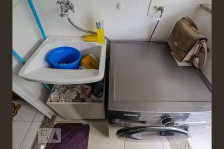 Apartamento à venda com 64m², 2 quartos e 1 vagaÁrea de Serviço