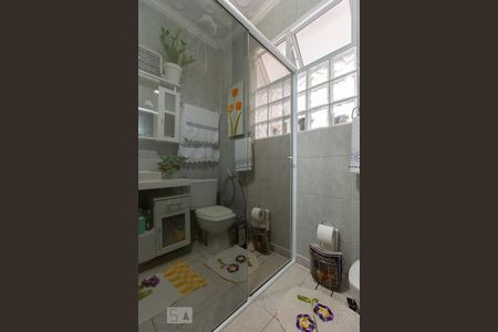 Apartamento à venda com 90m², 3 quartos e sem vaga Apartamento à venda com 90m², 3 quartos e sem vagaBanheiro