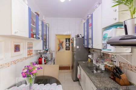 Apartamento à venda com 90m², 3 quartos e sem vaga Apartamento à venda com 90m², 3 quartos e sem vagaCozinha
