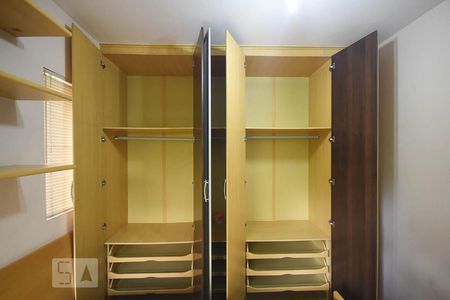 Apartamento à venda com 30m², 1 quarto e 1 vagaArmário do Quarto 