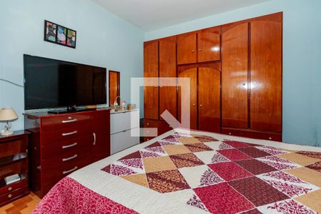 Casa à venda com 100m², 3 quartos e 2 vagas Casa à venda com 100m², 3 quartos e 2 vagasSuíte