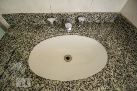 Apartamento à venda com 160m², 4 quartos e 3 vagasBanheiro Quarto 3