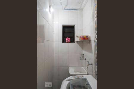 Casa à venda com 110m², 2 quartos e 2 vagasÁREA DE SERVIÇO