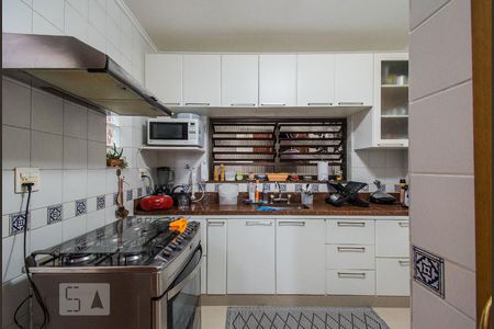 Casa à venda com 200m², 3 quartos e 3 vagasCozinha