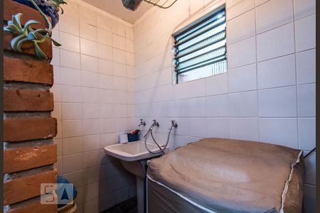 Casa à venda com 200m², 3 quartos e 3 vagasÁrea de Serviço