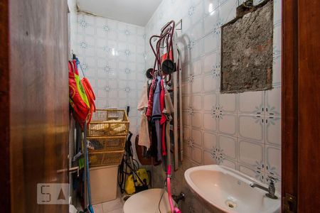 Casa à venda com 200m², 3 quartos e 3 vagasBanheiro de Serviço