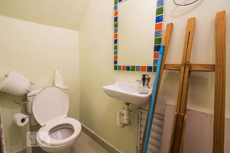 Casa à venda com 200m², 3 quartos e 3 vagasBanheiro do Ateliê