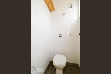 Apartamento à venda com 60m², 2 quartos e 1 vaga Apartamento à venda com 60m², 2 quartos e 1 vagaBanheiro de Serviço