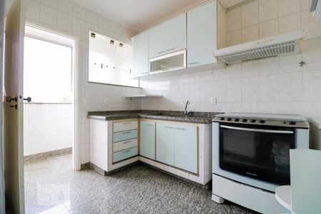 Apartamento à venda com 60m², 2 quartos e 1 vaga Apartamento à venda com 60m², 2 quartos e 1 vagaCozinha