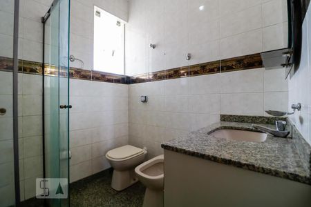 Apartamento à venda com 60m², 2 quartos e 1 vaga Apartamento à venda com 60m², 2 quartos e 1 vagaBanheiro