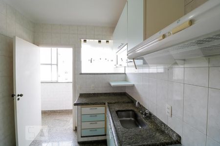 Apartamento à venda com 60m², 2 quartos e 1 vaga Apartamento à venda com 60m², 2 quartos e 1 vagaCozinha