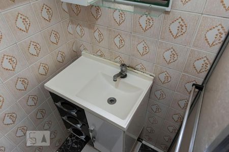 Casa à venda com 220m², 3 quartos e 2 vagasQuarto 3 - Suíte/ Banheiro