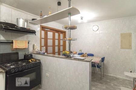 Casa à venda com 200m², 2 quartos e 2 vagas Casa à venda com 200m², 2 quartos e 2 vagasCozinha