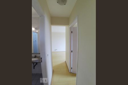 Apartamento à venda com 70m², 2 quartos e 1 vaga Apartamento à venda com 70m², 2 quartos e 1 vagaCorredor