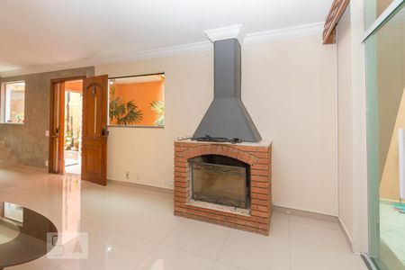 Sala de casa para alugar com 3 quartos, 180m² em Santo Amaro, São Paulo