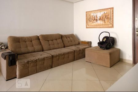 Sala de apartamento para alugar com 3 quartos, 120m² em Vila Isabel, Rio de Janeiro