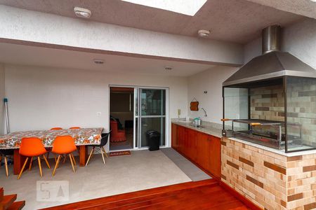 Apartamento à venda com 300m², 3 quartos e 2 vagas Apartamento à venda com 300m², 3 quartos e 2 vagasÁrea Externa