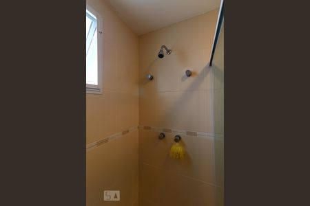 Apartamento à venda com 300m², 3 quartos e 2 vagas Apartamento à venda com 300m², 3 quartos e 2 vagasBanheiro da Suíte 1