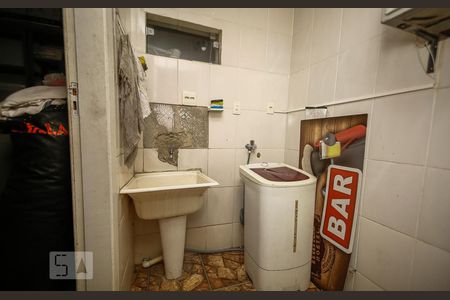 Casa à venda com 700m², 15 quartos e 1 vaga Casa à venda com 700m², 15 quartos e 1 vagaÁrea de Serviço