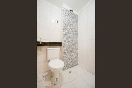 Banheiro de apartamento para alugar com 1 quarto, 35m² em Vila Centenário, São Paulo