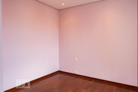 Apartamento à venda com 330m², 4 quartos e 4 vagas Apartamento à venda com 330m², 4 quartos e 4 vagasSuíte 1