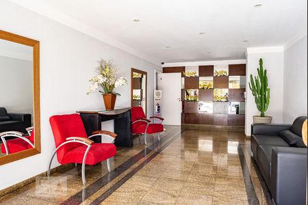 Apartamento à venda com 330m², 4 quartos e 4 vagas Apartamento à venda com 330m², 4 quartos e 4 vagasHall social