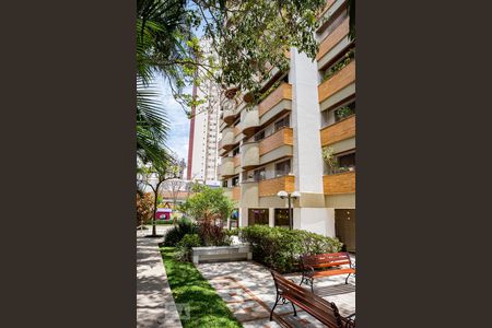 Apartamento à venda com 330m², 4 quartos e 4 vagas Apartamento à venda com 330m², 4 quartos e 4 vagasÁrea comum