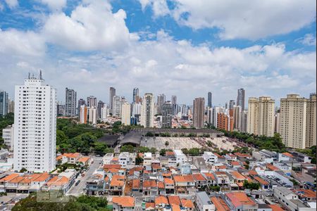 Apartamento à venda com 330m², 4 quartos e 4 vagas Apartamento à venda com 330m², 4 quartos e 4 vagasVista da Suíte 3