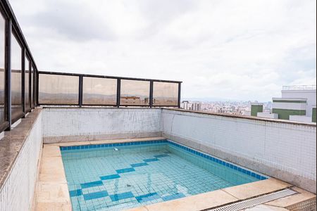 Apartamento à venda com 330m², 4 quartos e 4 vagas Apartamento à venda com 330m², 4 quartos e 4 vagasCobertura - Piscina