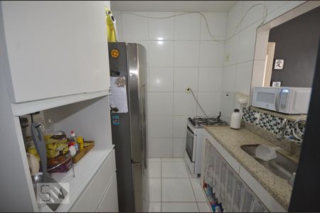 Apartamento à venda com 70m², 2 quartos e sem vagaCozinha