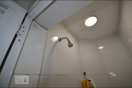 Apartamento à venda com 70m², 2 quartos e sem vagaBanheiro de Serviço